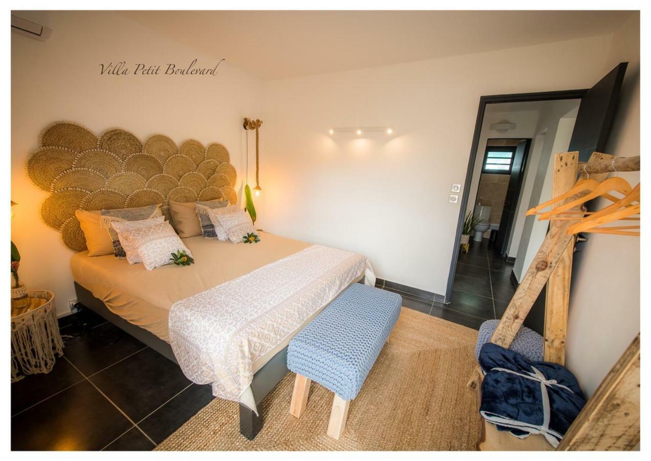 Villa petit boulevard de la plage Saint Pierre Extérieur photo
