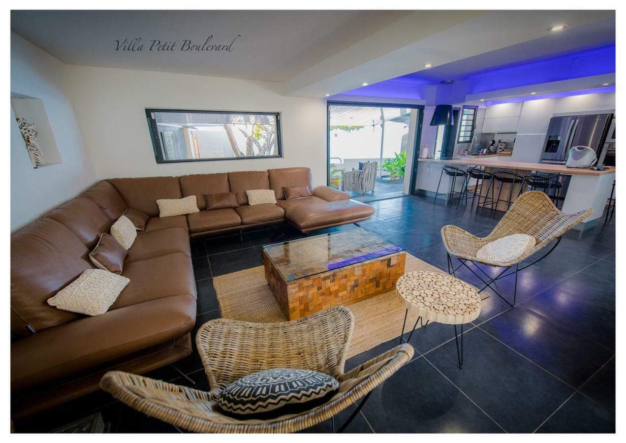 Villa petit boulevard de la plage Saint Pierre Extérieur photo