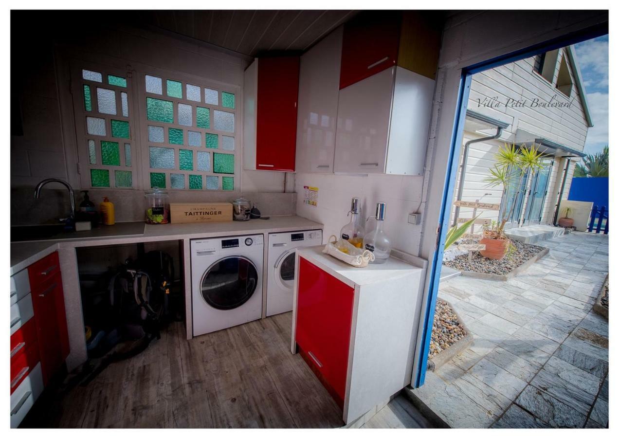 Villa petit boulevard de la plage Saint Pierre Extérieur photo